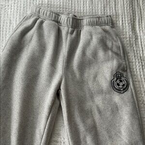 CHARLOTTE RUSSE WIDE LEG GREY SWEAT PANTS